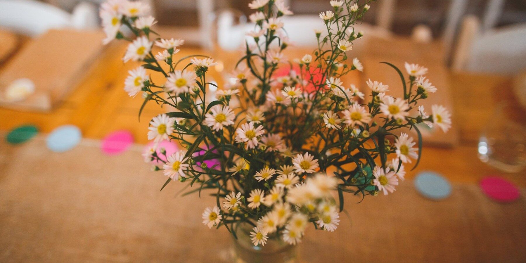 Wedding barn devon H&R wildflowers