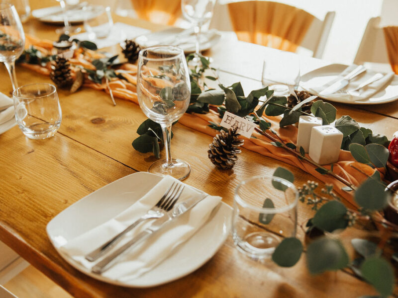 autumn wedding table setting