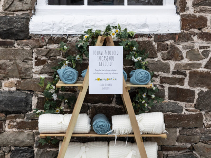 Wedding barn clovelly blankets